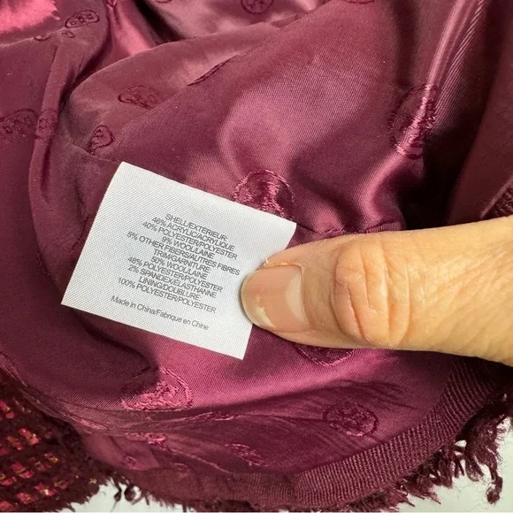 Tory Burch Victory Burgundy Metallic Tweed
skirt EUC - Picture 6 of 7